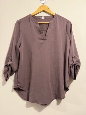 Maurices Dusty Mauve Split V-Neck Roll-Tab Sleeve Blouse